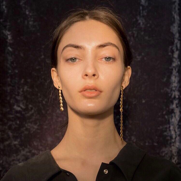 微信清新阳光性感女头