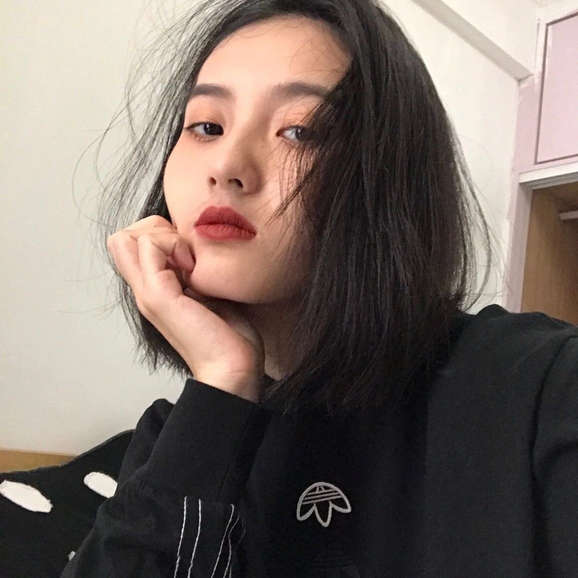 微信清新阳光佛系女头