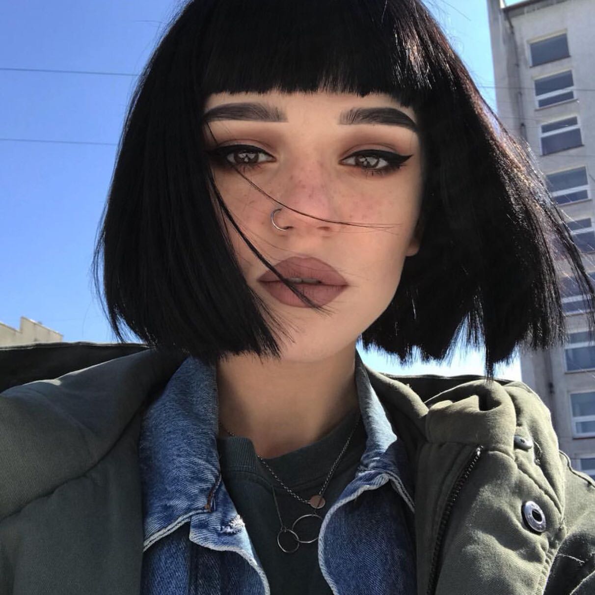 微信清新非主流冷酷女头