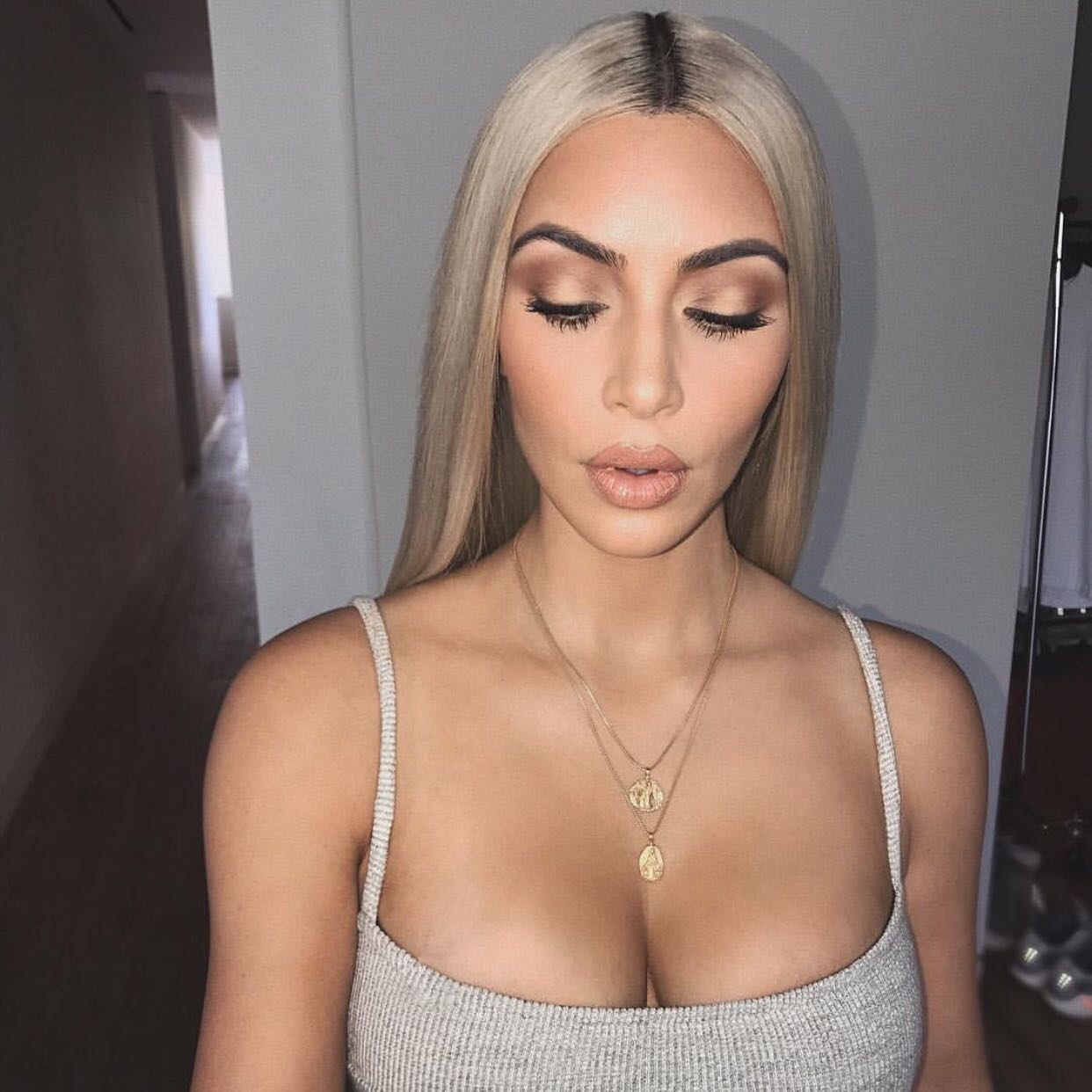 微信清新非主流冷酷女头