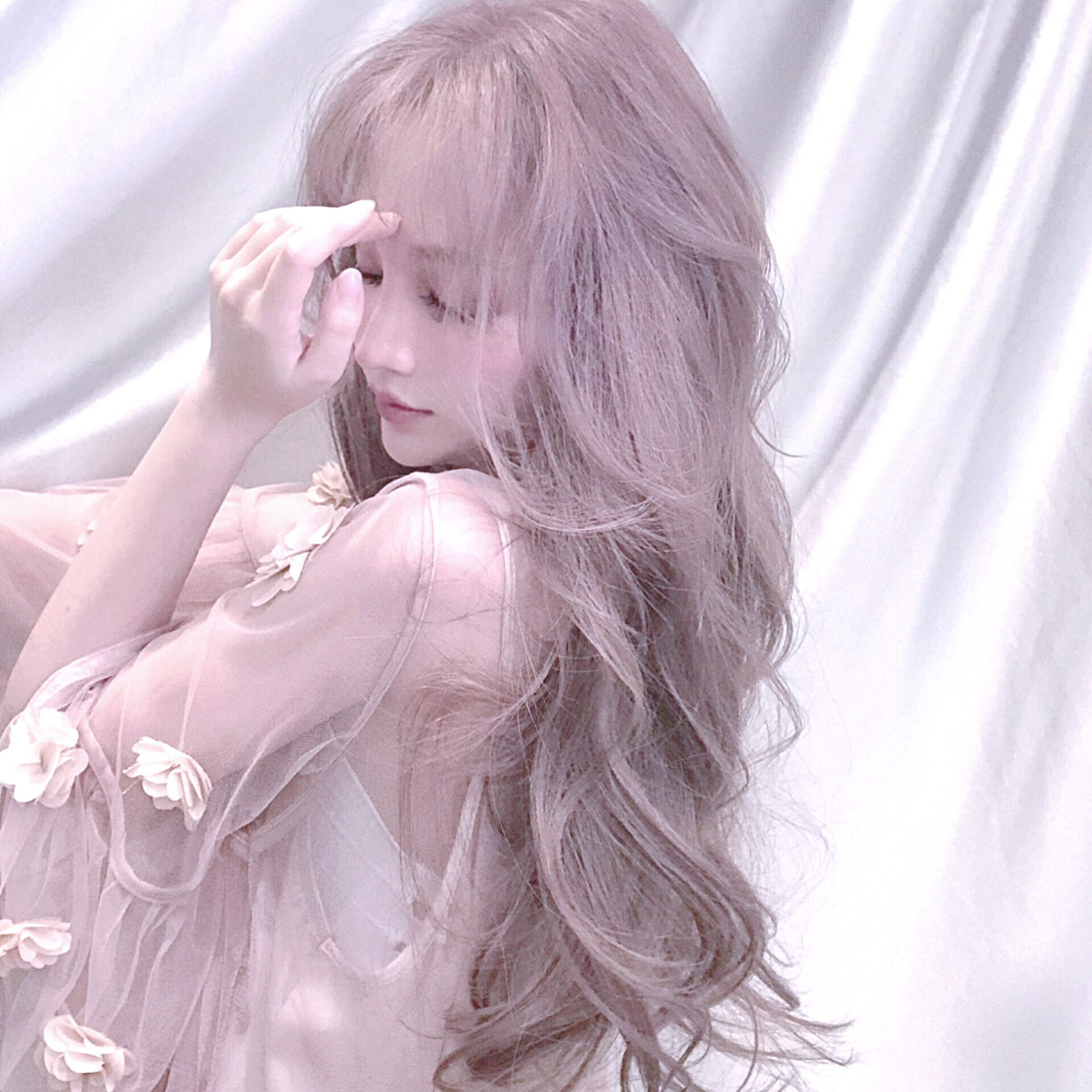 微信清新时尚阳光女头