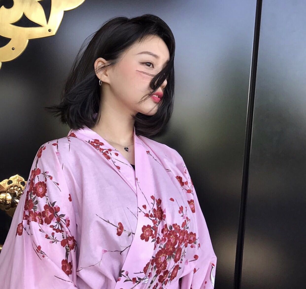 微信佛系简洁女头