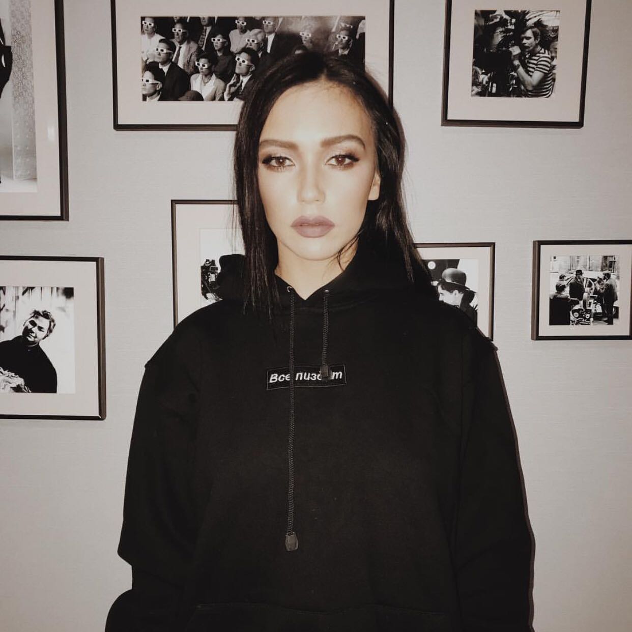 微信清新非主流冷酷女头