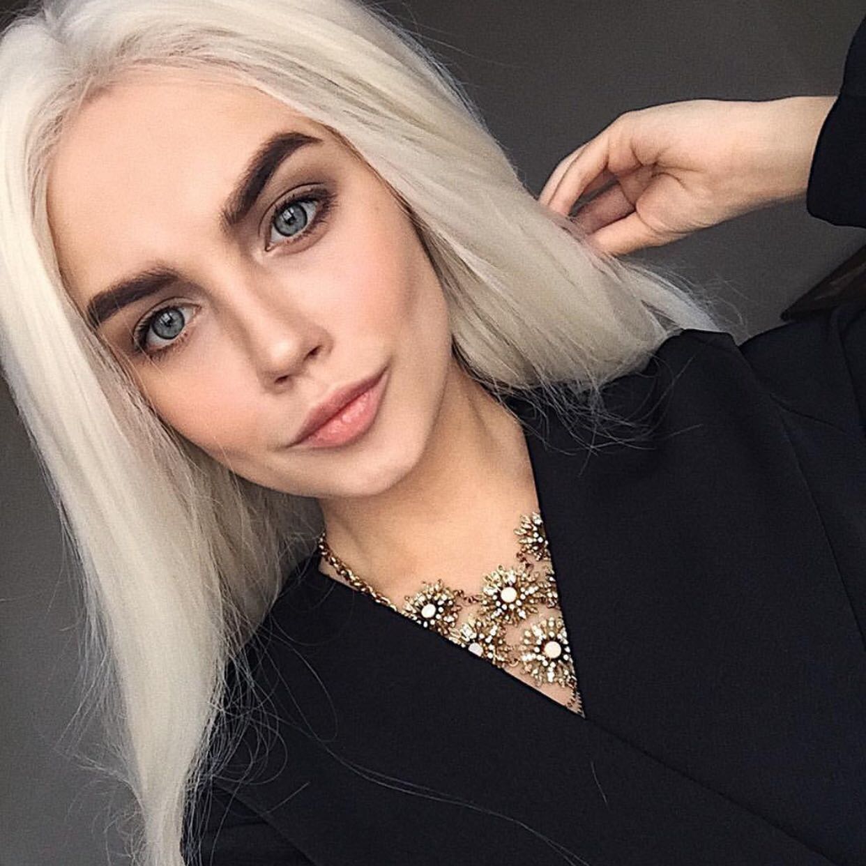 微信清新非主流冷酷女头