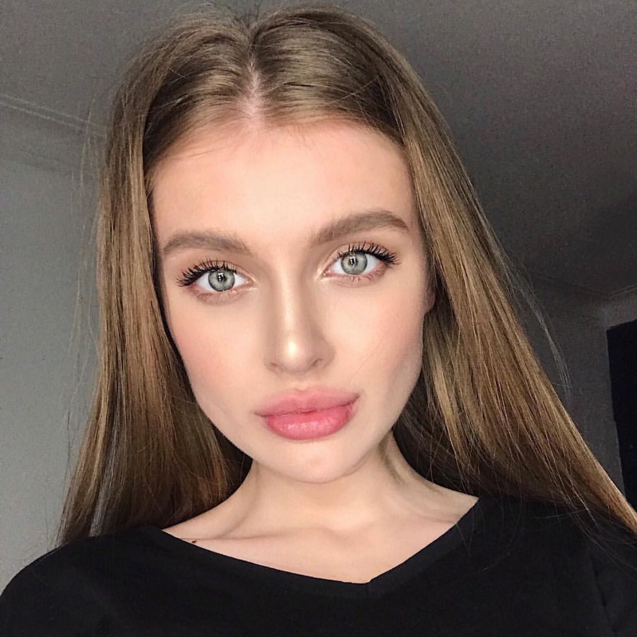 微信清新非主流冷酷女头