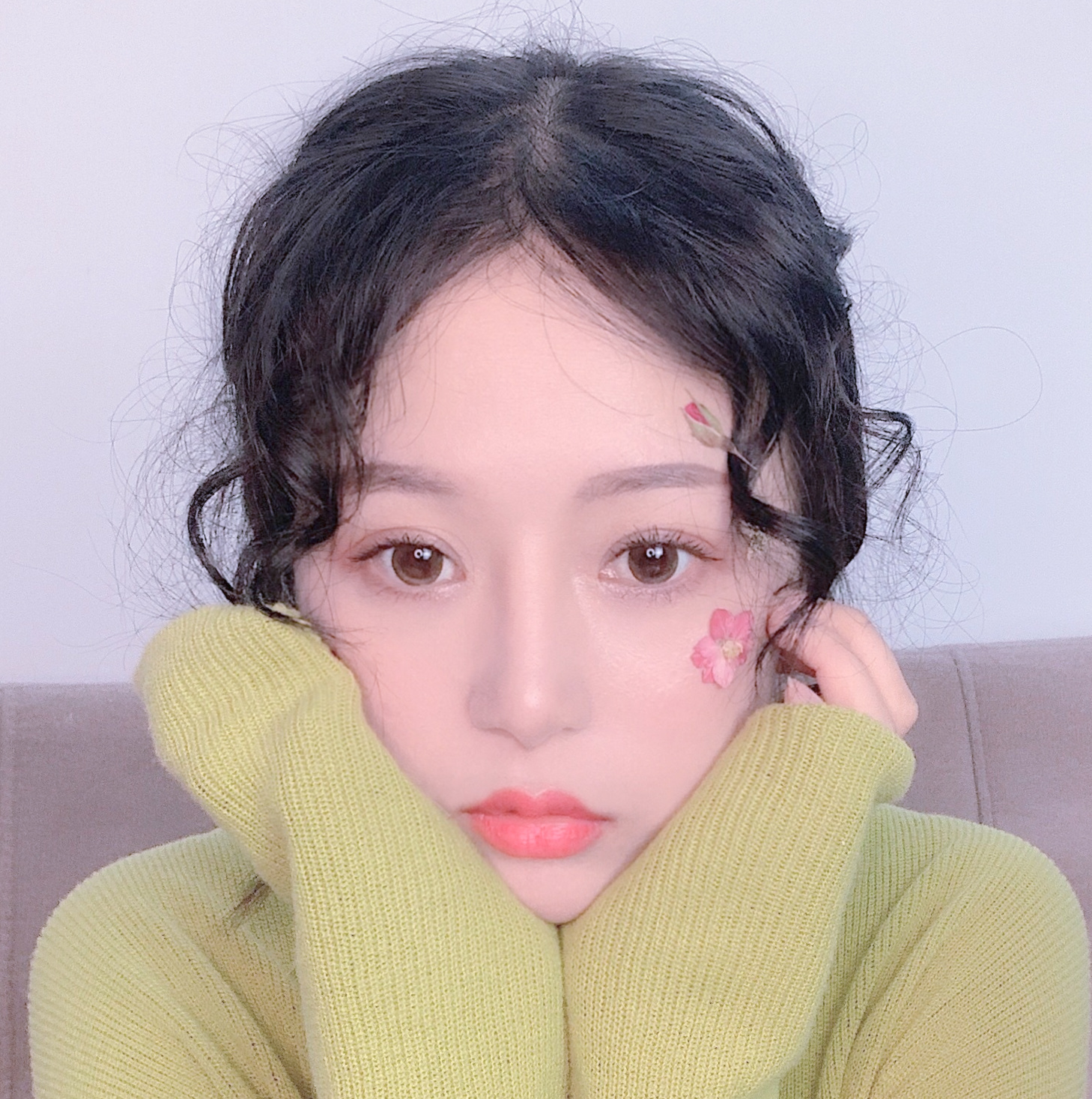 微信清新时尚阳光女头