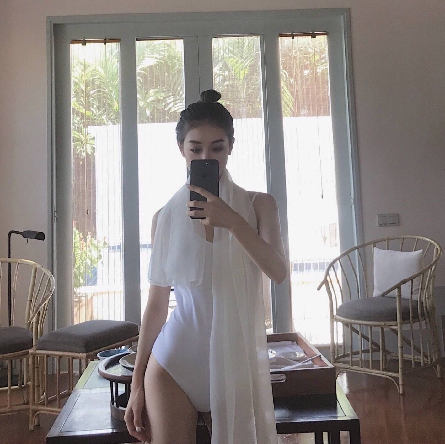 微信佛系简洁女头