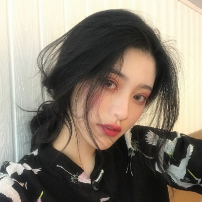 微信阳光粉嫩可爱女头