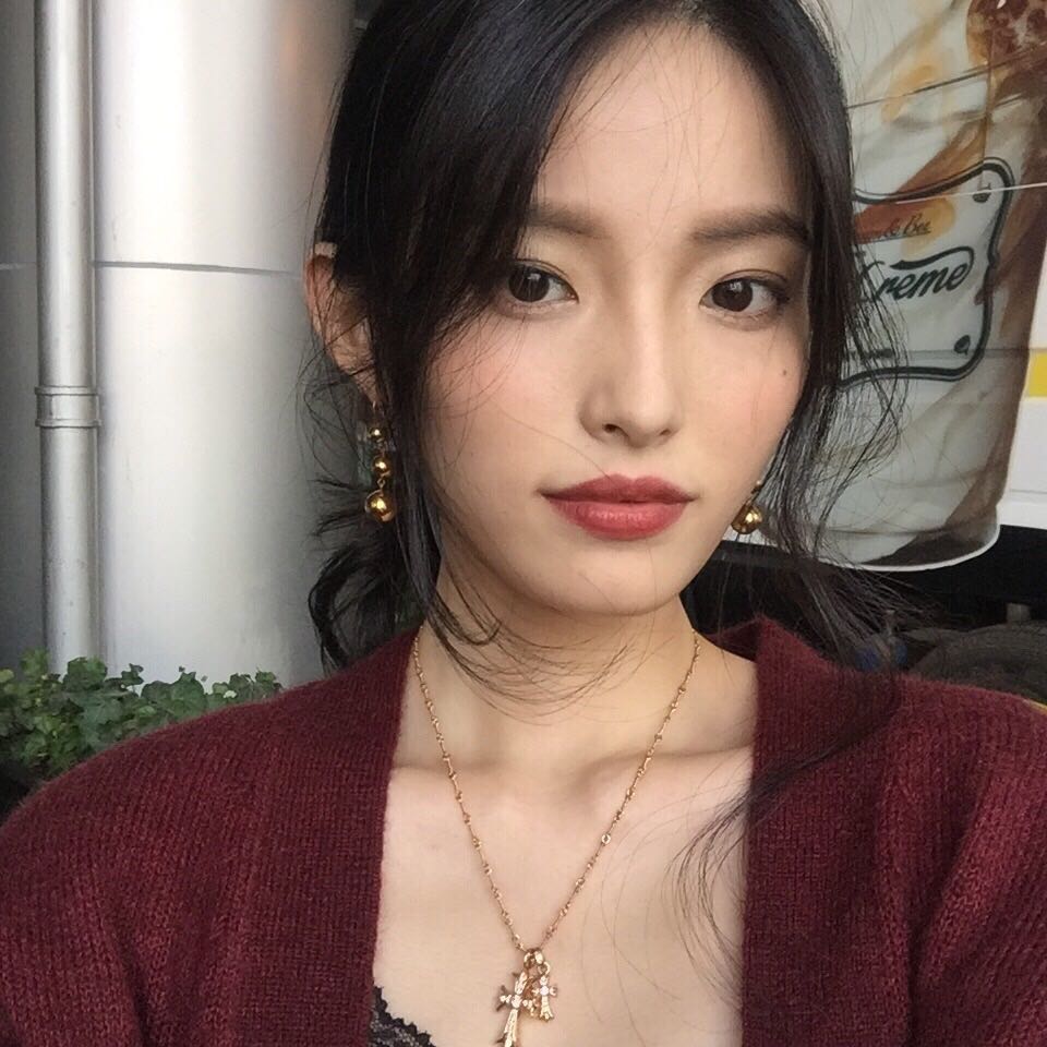 微信清新阳光佛系女头