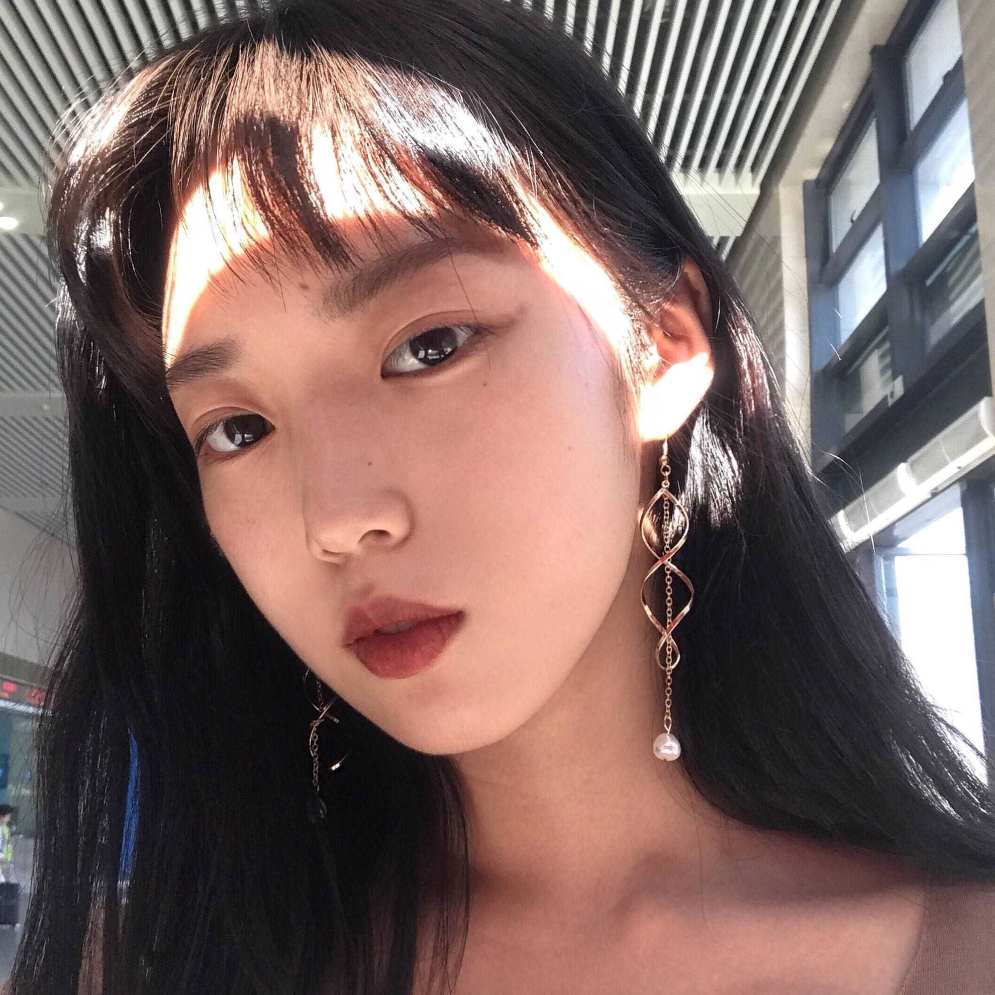 微信佛系简洁女头