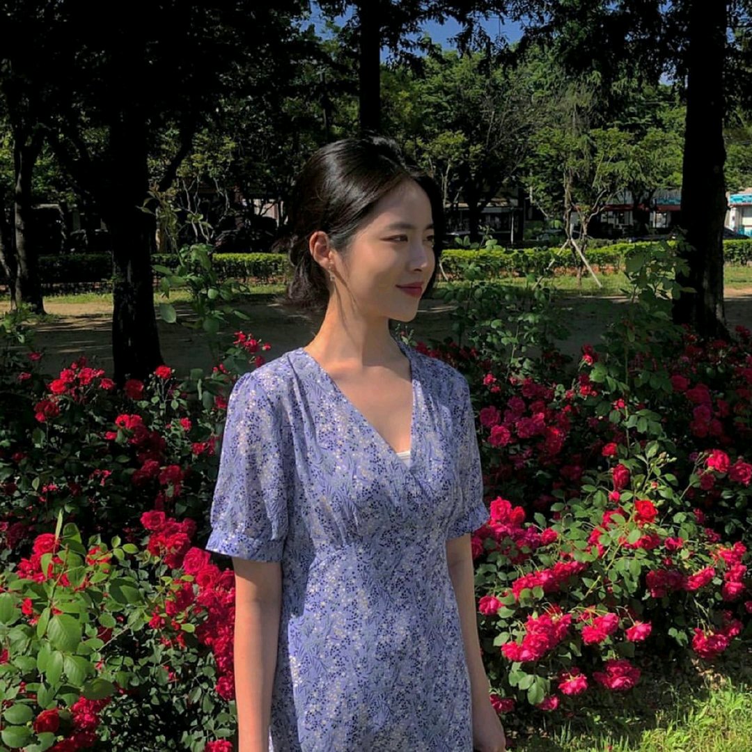 微信阳光清新文艺性感网红女头