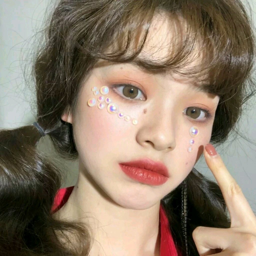 微信阳光清新文艺性感网红女头