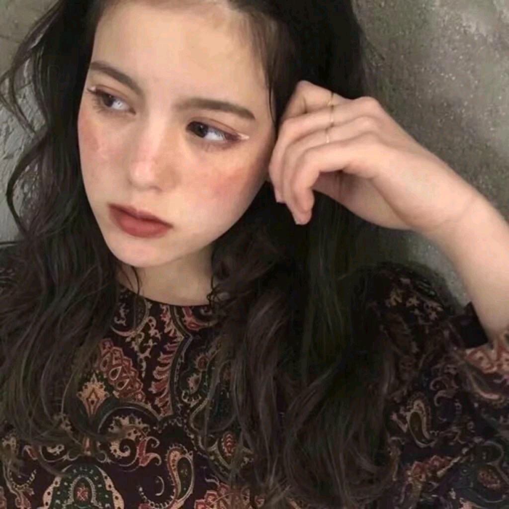 微信阳光清新文艺性感网红女头