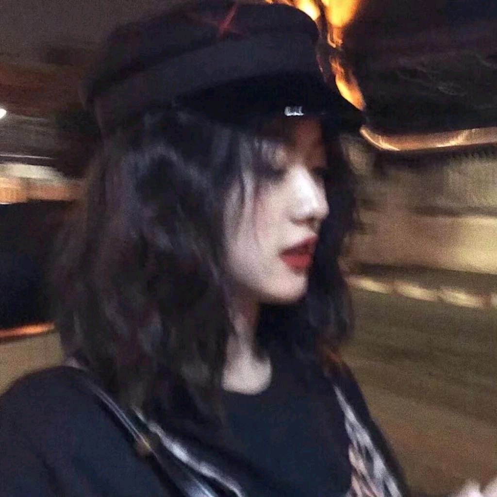 微信阳光清新文艺性感网红女头