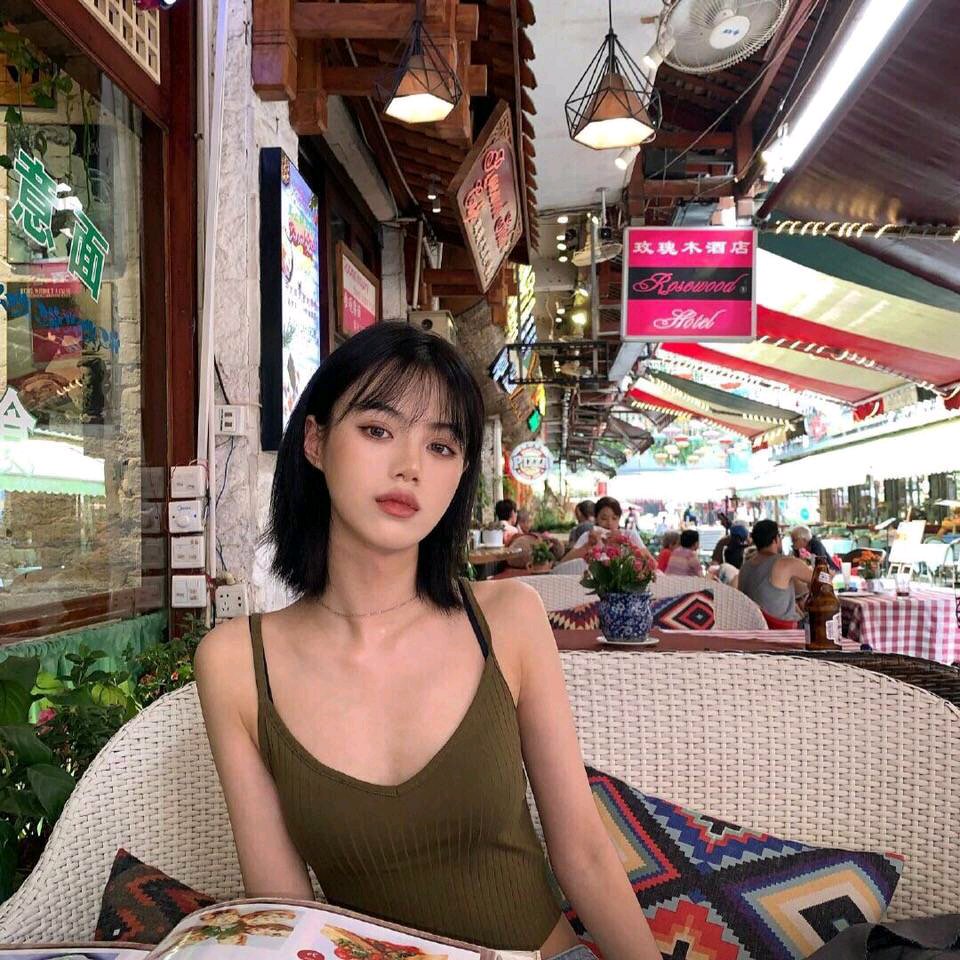 微信阳光清新文艺性感网红女头