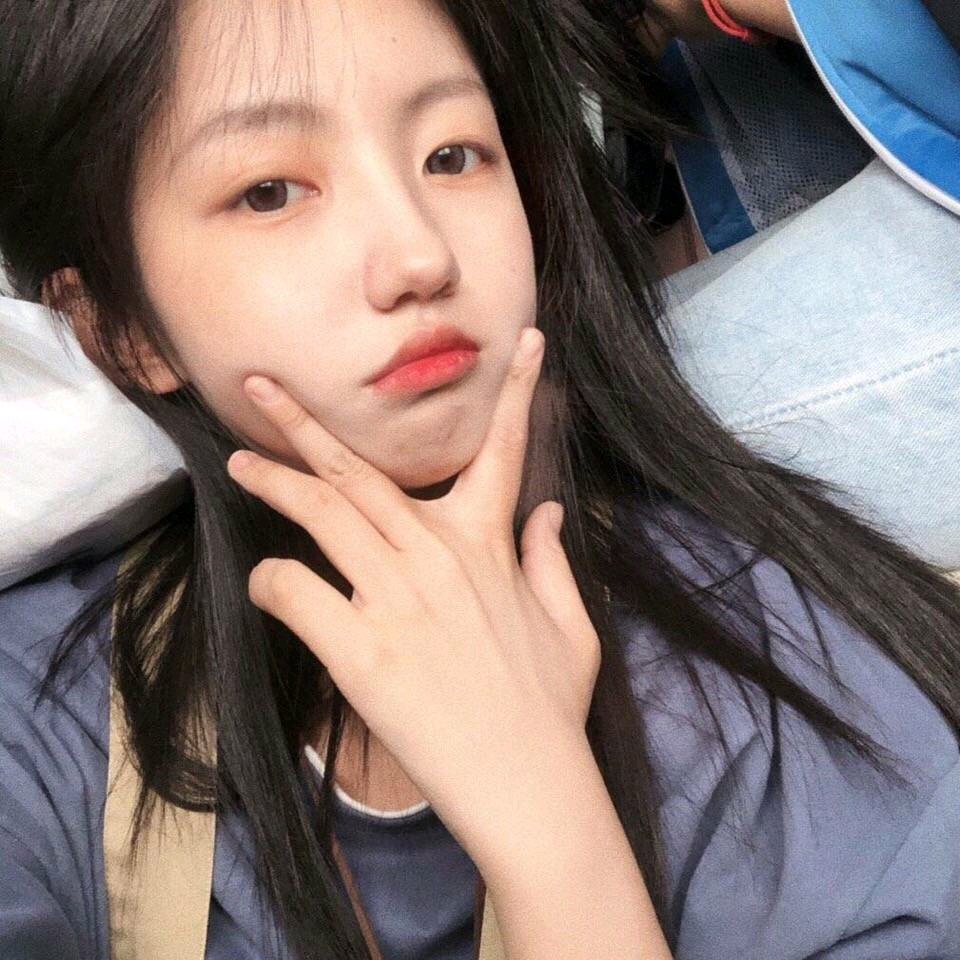 微信阳光清新文艺性感网红女头