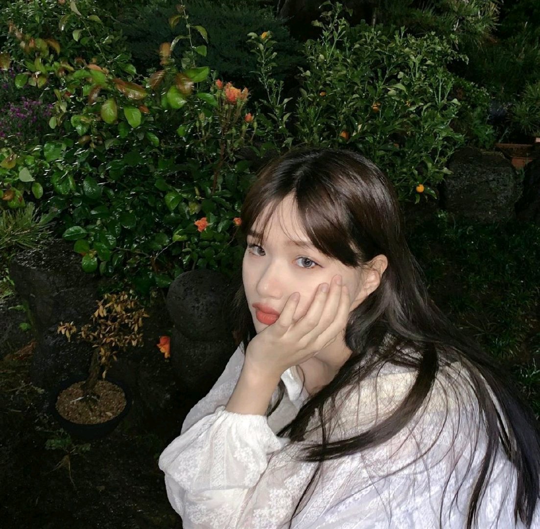 微信阳光清新文艺性感网红女头