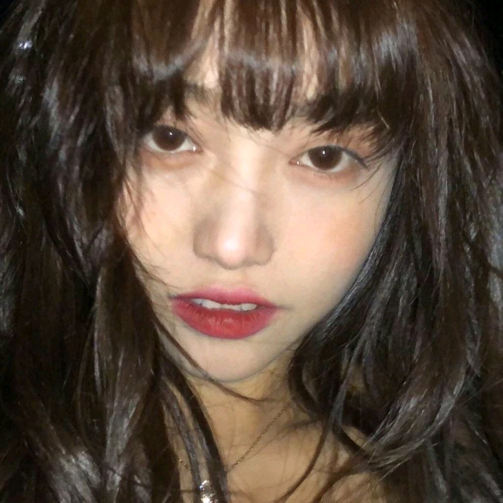 微信阳光清新文艺性感网红女头