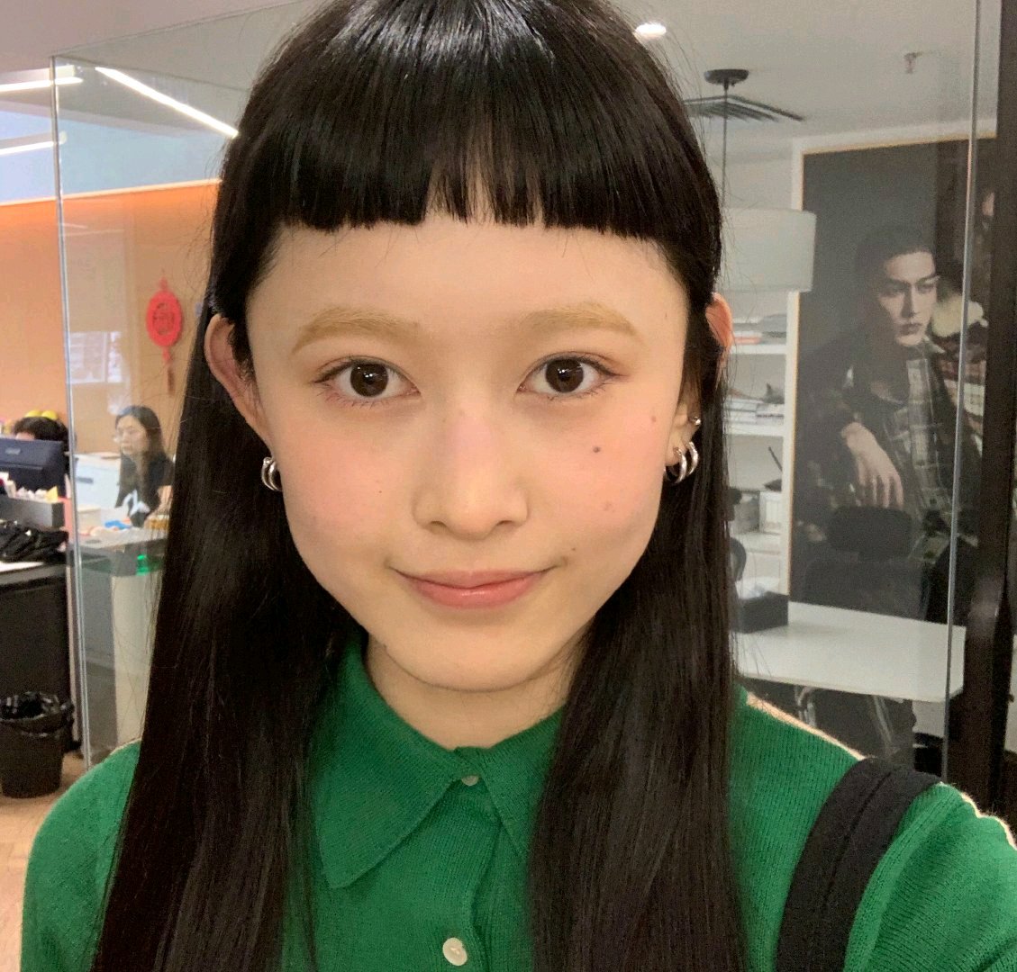 微信阳光清新文艺性感网红女头