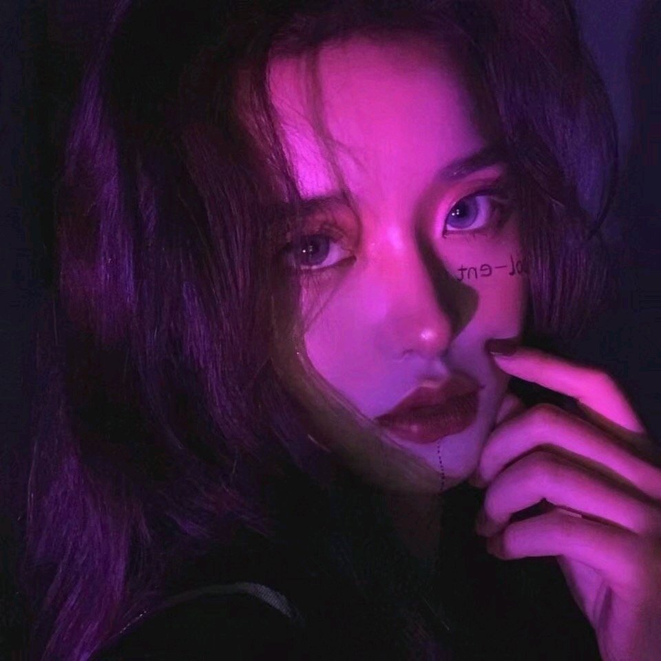 微信清新阳光性感抖音网红女头