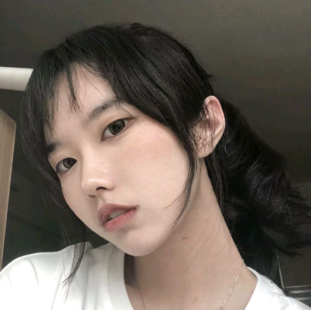 微信阳光清新文艺性感网红女头