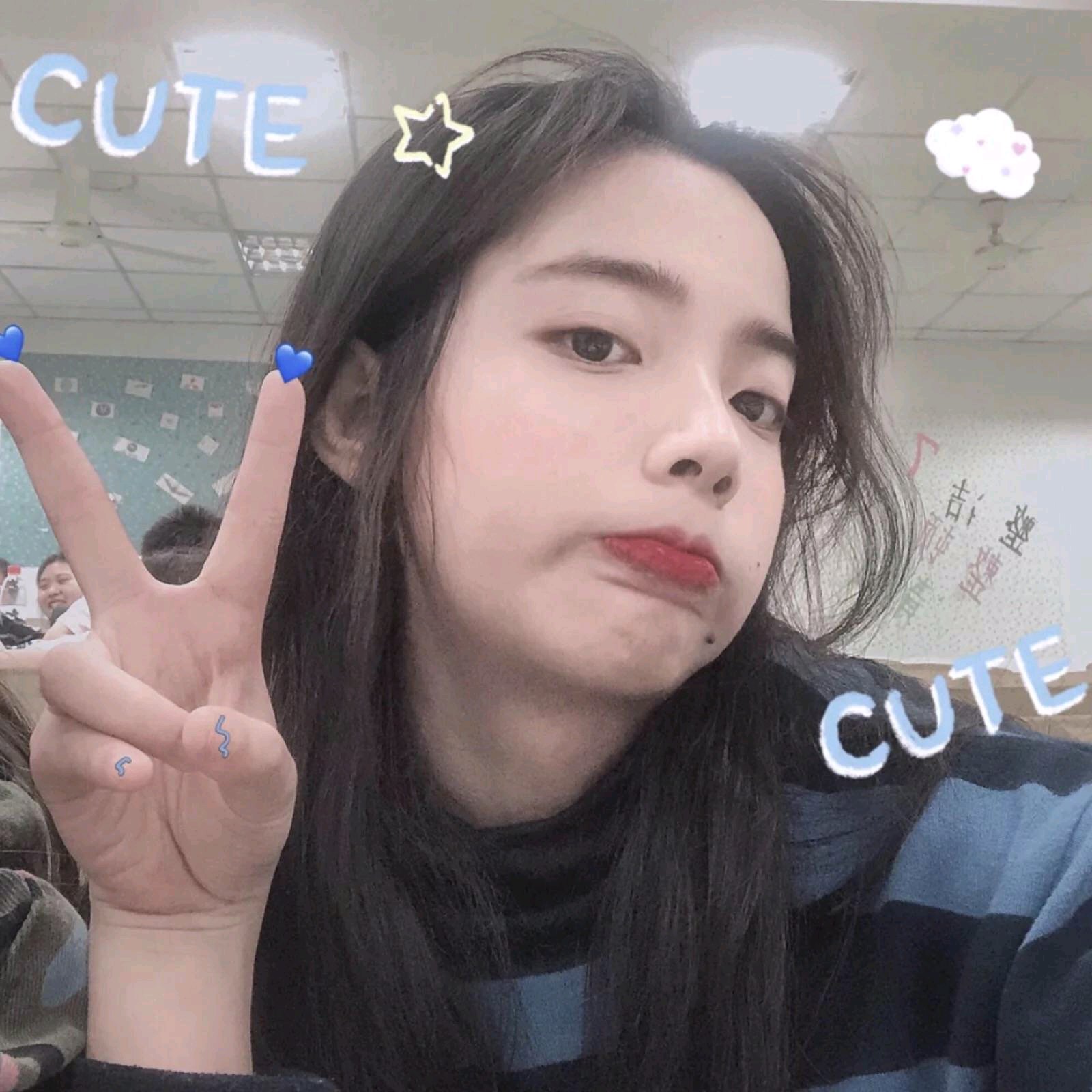 微信阳光清新文艺性感网红女头