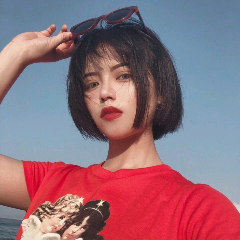 微信阳光清新文艺性感网红女头