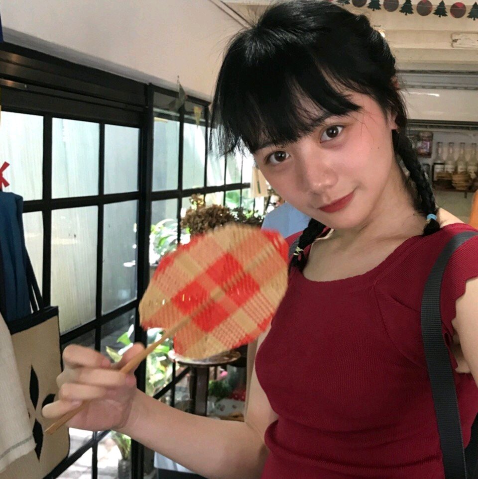 微信清新阳光性感抖音网红女头