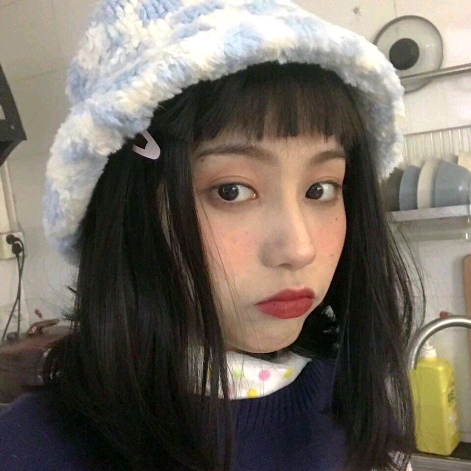 微信阳光清新文艺性感网红女头