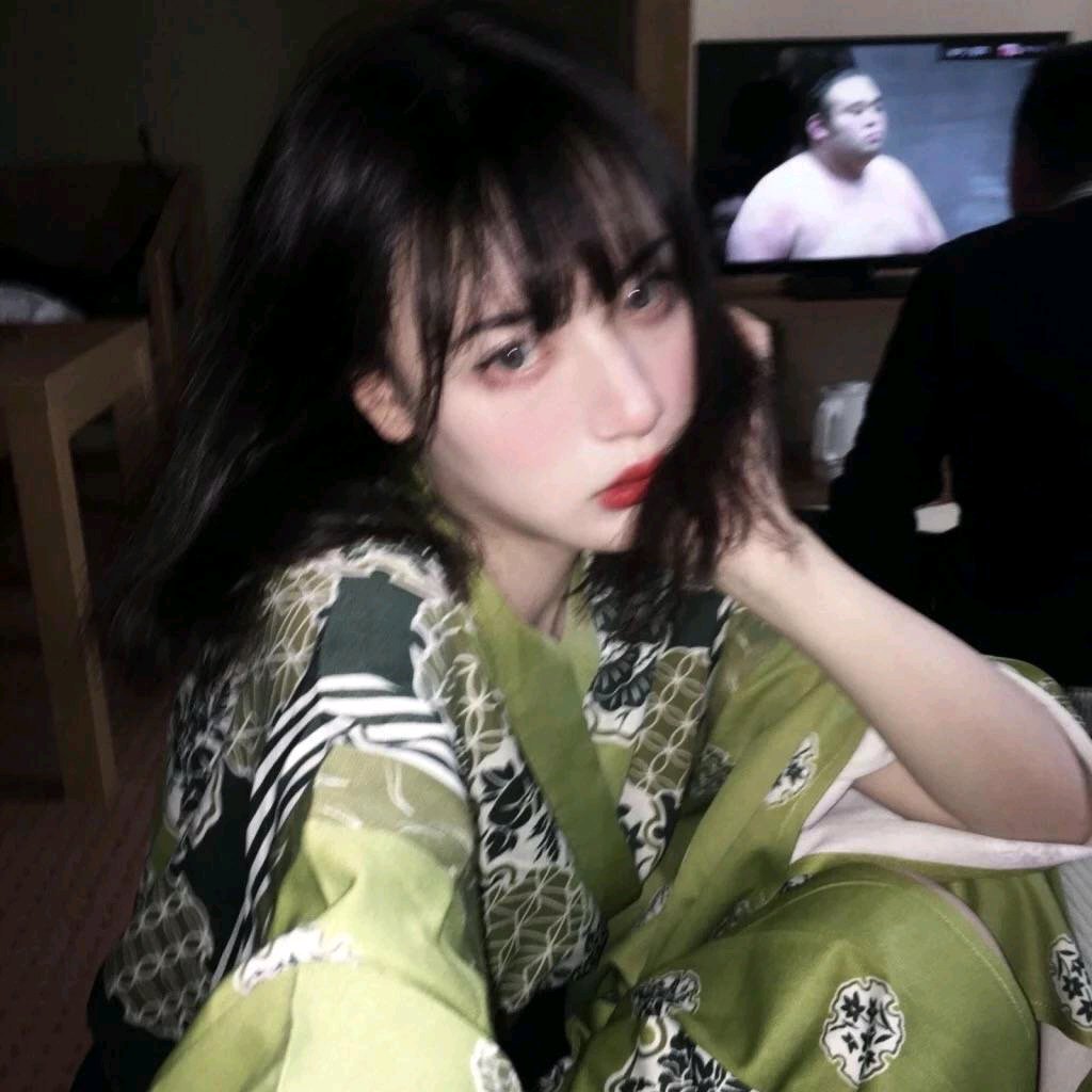 微信阳光清新文艺性感网红女头