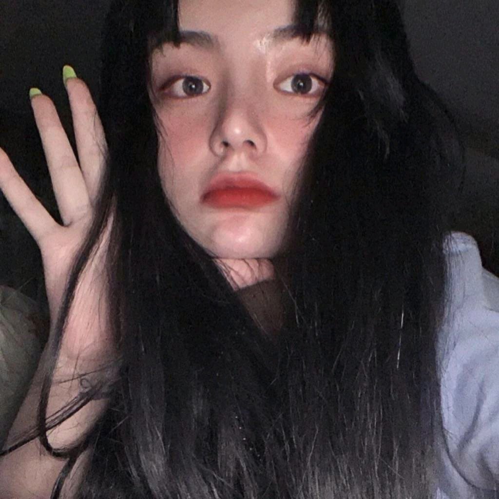 微信阳光清新文艺性感网红女头