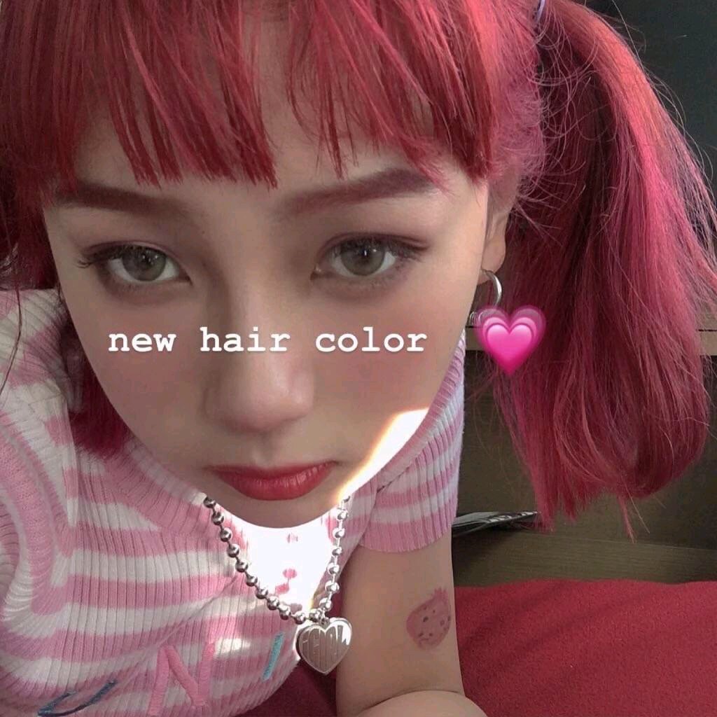 微信阳光清新文艺性感网红女头