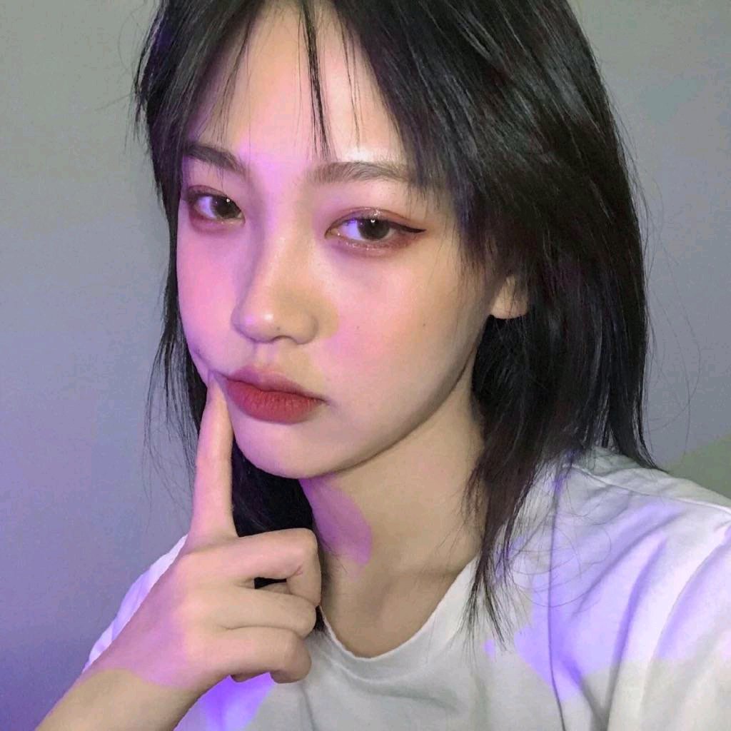 微信阳光清新文艺性感网红女头