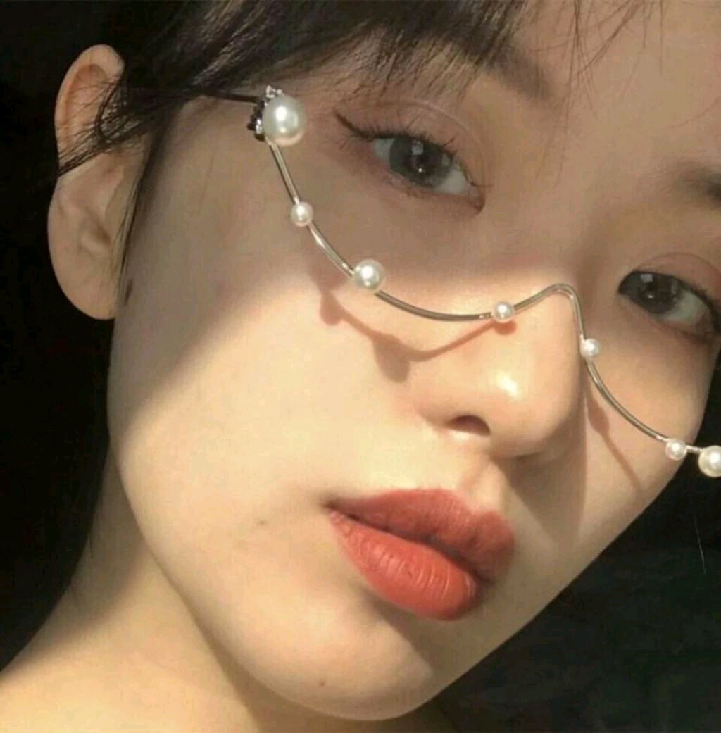 微信阳光清新文艺性感网红女头