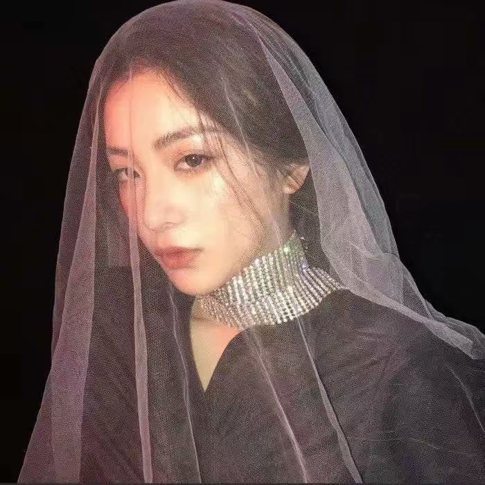 微信清新冷酷霸气女头