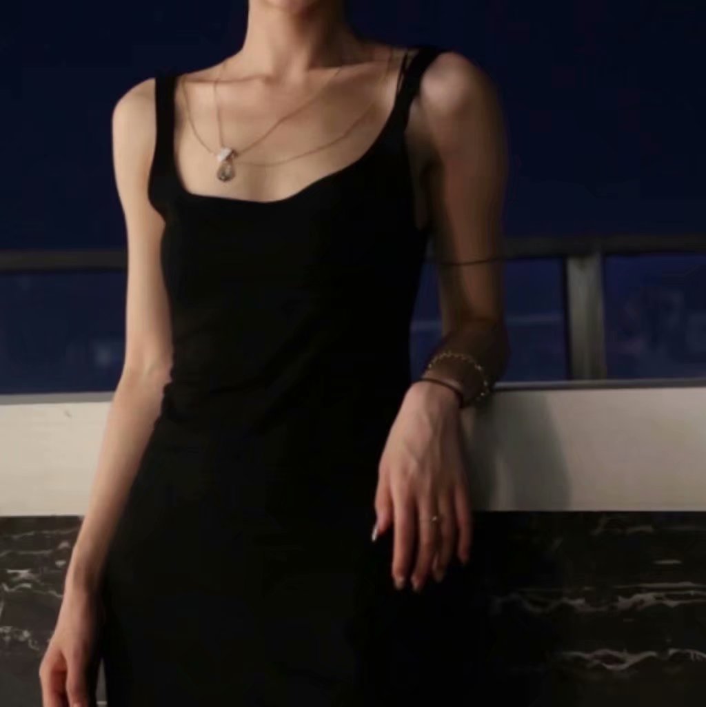 微信清新冷酷霸气女头