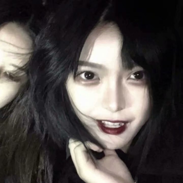 微信清新冷酷霸气女头