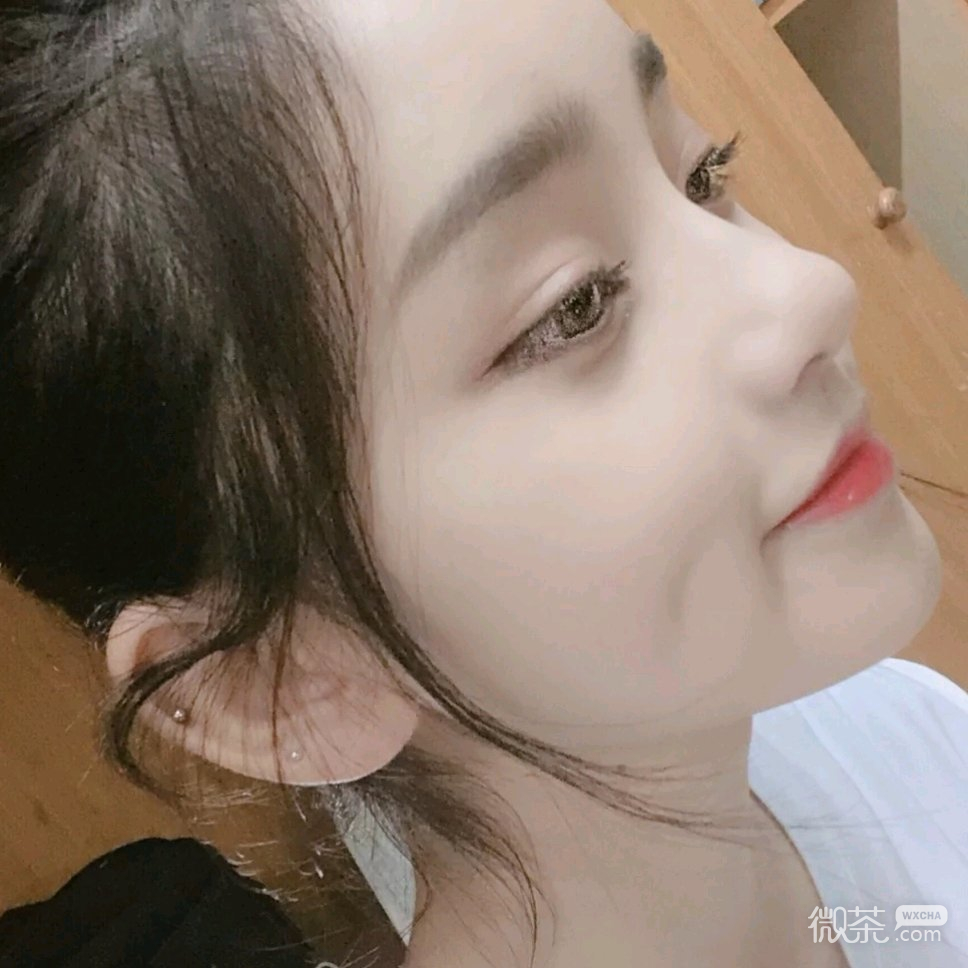 微信清纯简洁气质阳光女头
