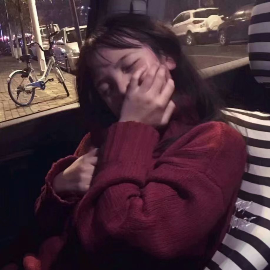 微信清新冷酷霸气女头