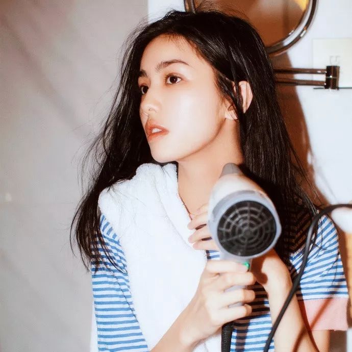 微信阳光气质性感女头