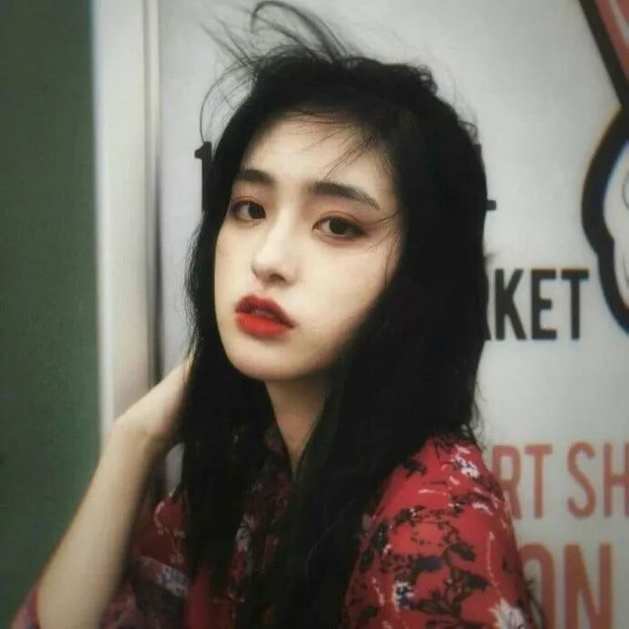 微信阳光气质性感女头