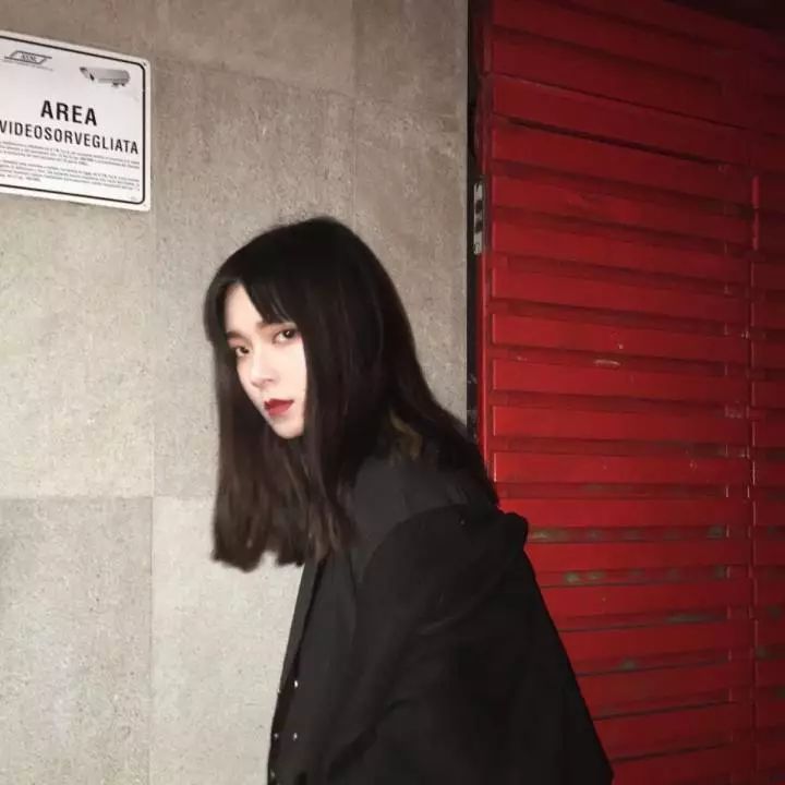 微信阳光气质性感女头