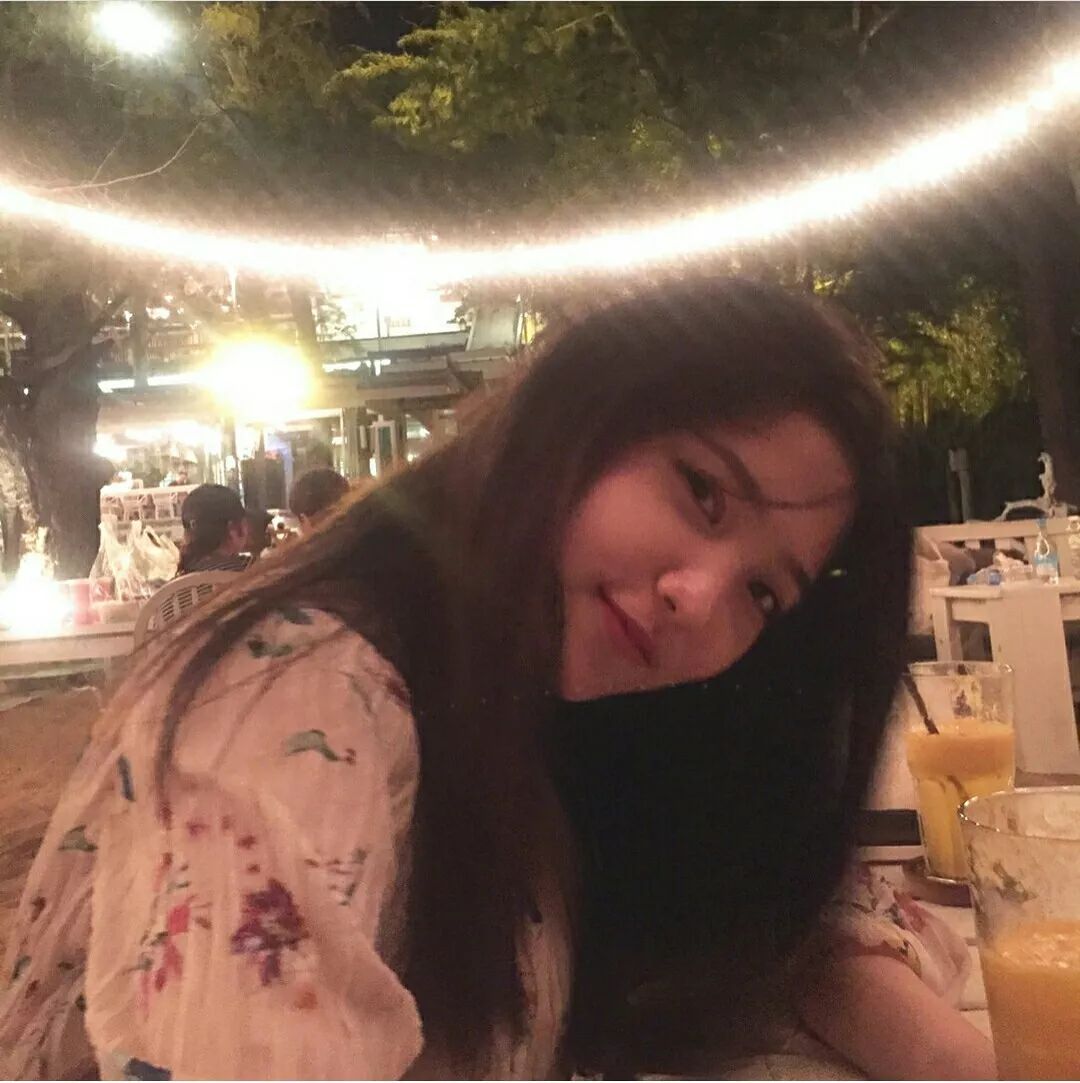 微信阳光气质性感女头