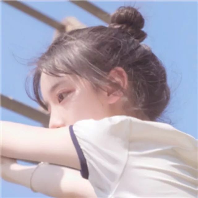 微信阳光气质性感女头