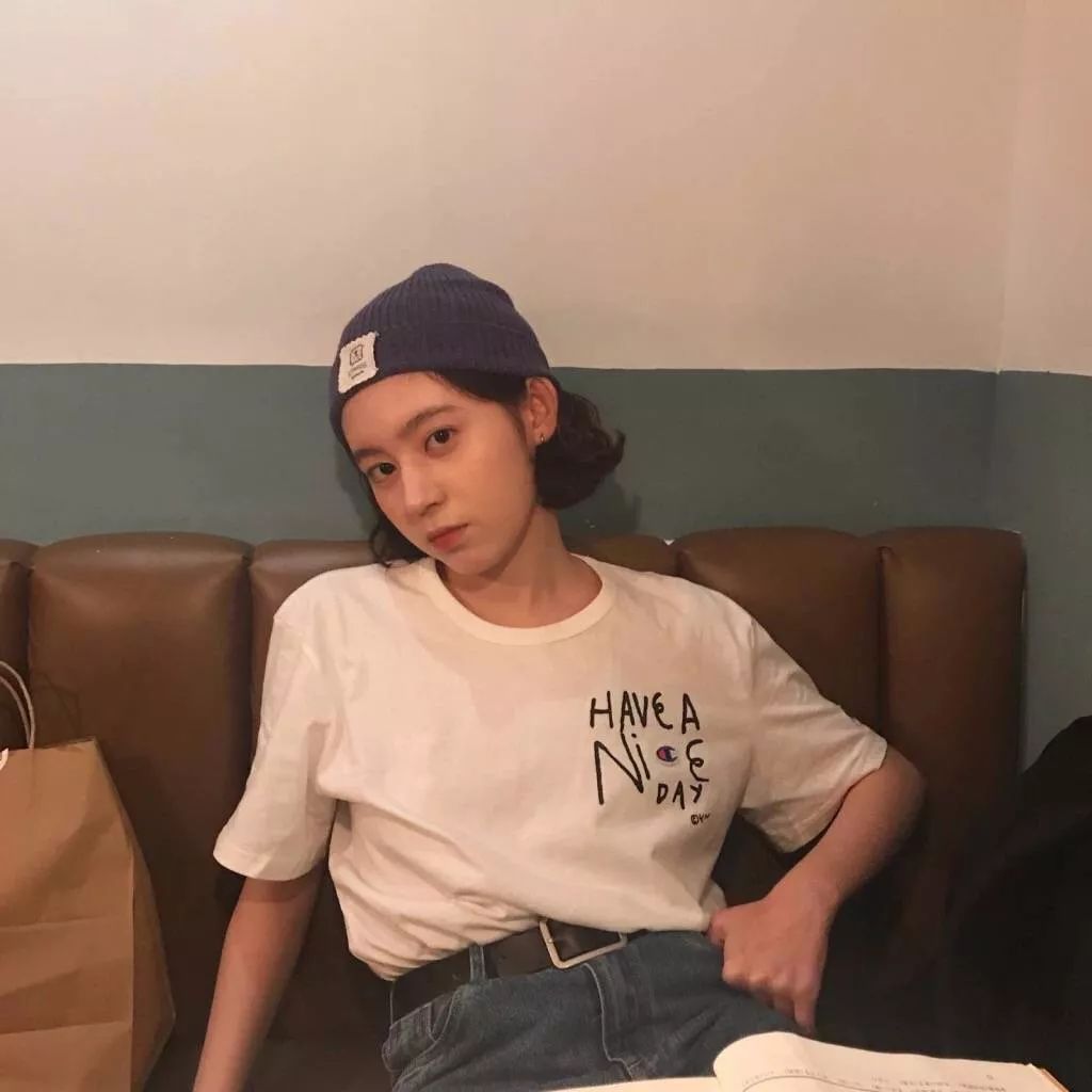 微信阳光气质性感女头