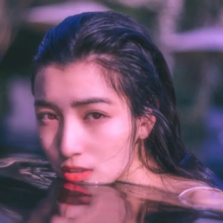 微信阳光气质性感女头