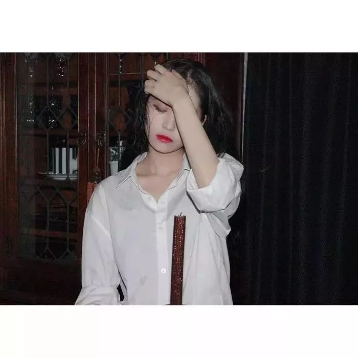 微信阳光气质性感女头