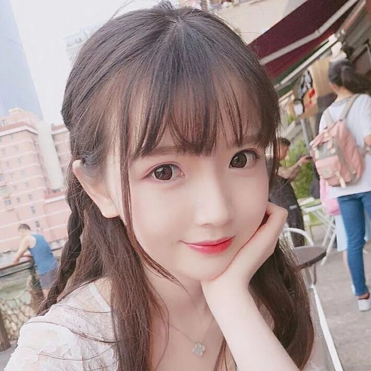 微信阳光气质性感女头