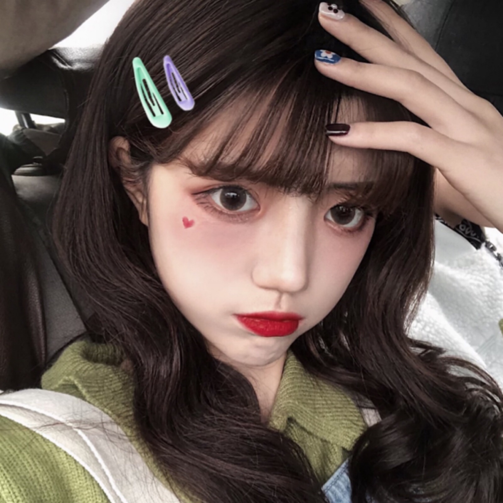 微信清新简洁可爱女头