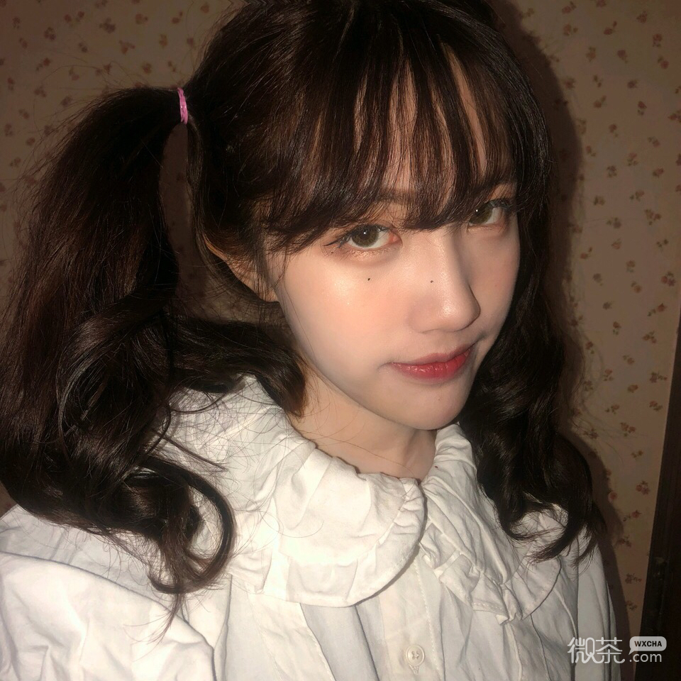 微信时尚阳光气质性感女头
